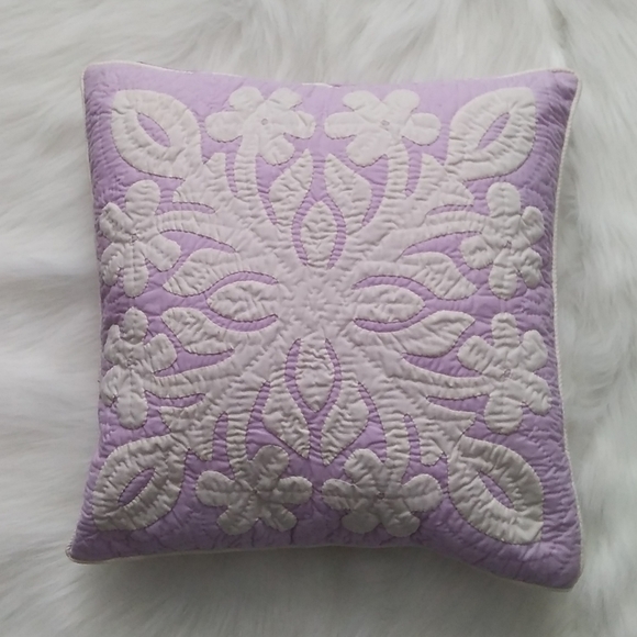 ✨HP✨Hawaiian Quilt Collection - Picture 4 of 6